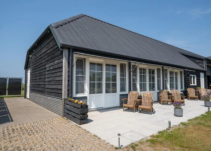 Gasthuis Johanneshoeve - De Mooiste Plek Op Texel Den Hoorn (North Holland)