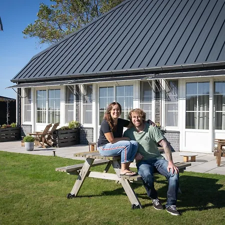 Johanneshoeve - De Mooiste Plek Op Texel ゲストハウス 3*